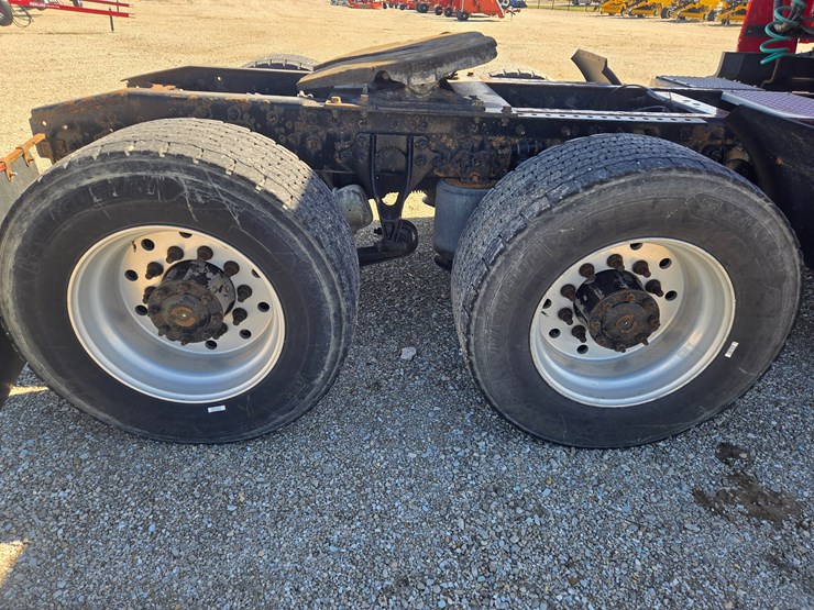 2014-international-prostar-image-88