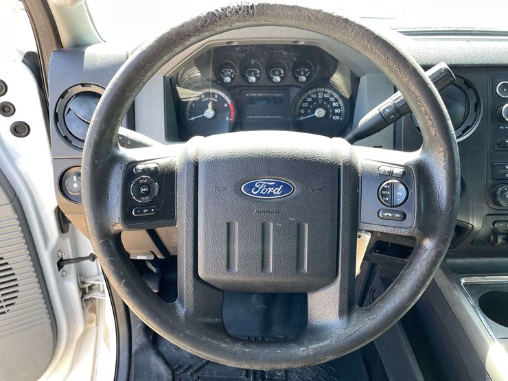 2015-ford-f350-image-12