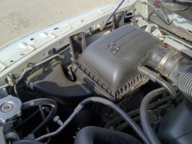 2012-dodge-1500-image-23