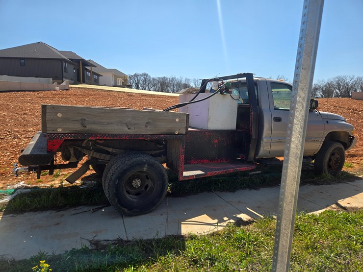 2000-dodge-ram-3500-image-16