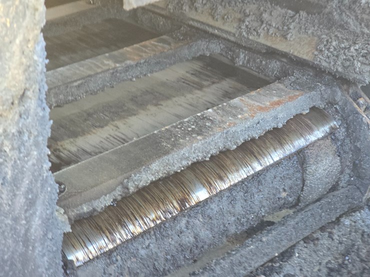 2006-caterpillar-ap-1000d-image-76