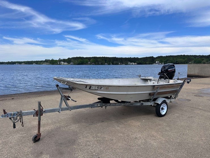 hanko-aluminum-14'-jon-boat-w/2022-mercury-25hp-4-stroke-outboard-motor-&-trailer-image-2