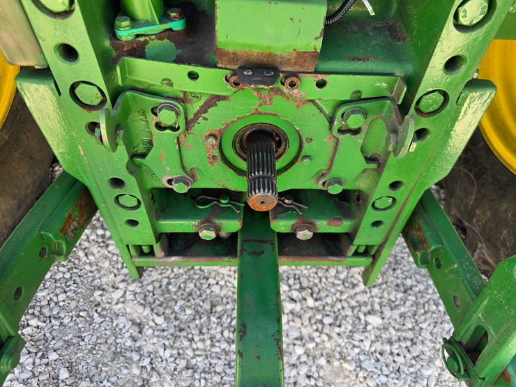 2002-john-deere-6220-image-39