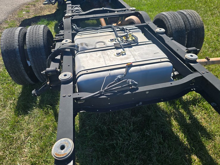 2016-ford-e450-image-41