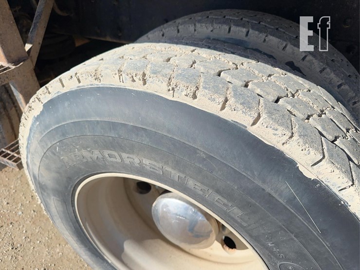 1999-kenworth-t800-image-40