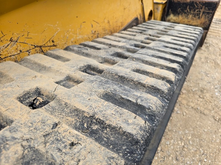 #22607-•-2008-deere-332t-skid-steer-image-50