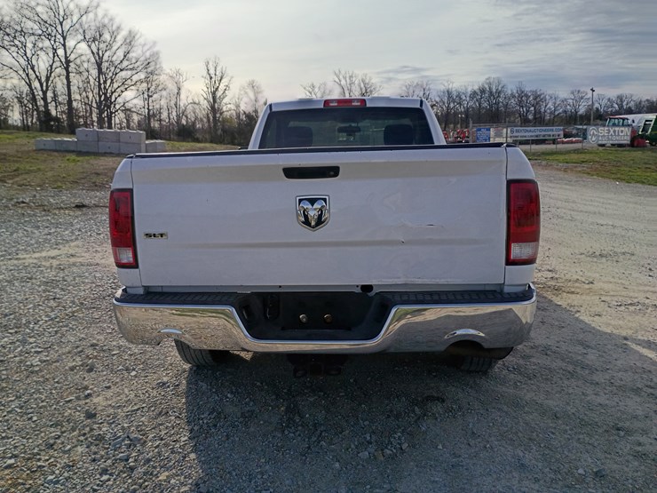 2012-dodge-1500-image-7