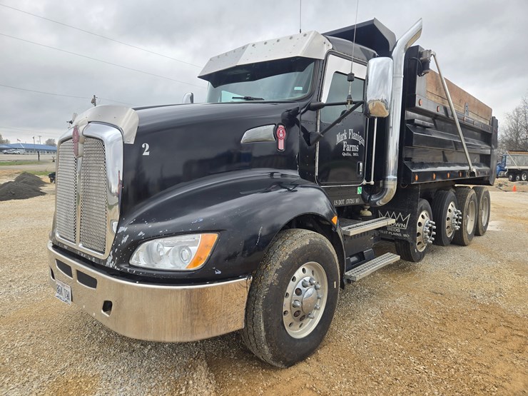 2014-kenworth-t660-image-2