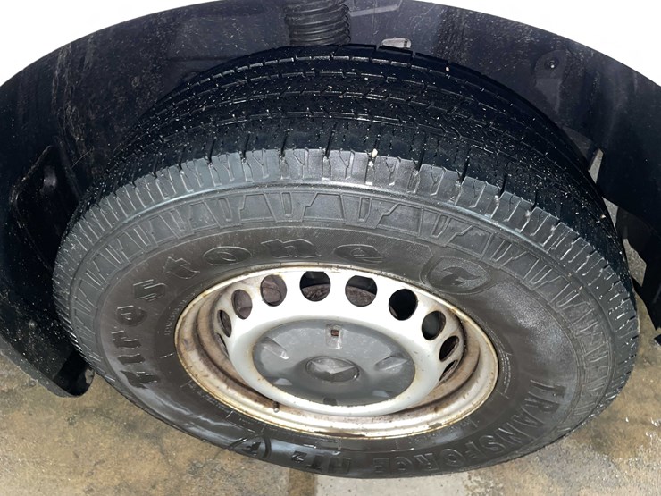 #1450-•-2019-mercedes-sprinter-van-(has-wi-title)-(of)-image-15