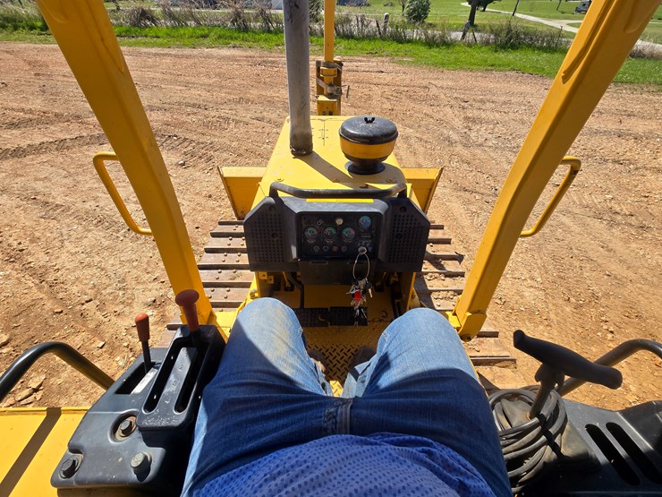 1998-deere-650g-image-32