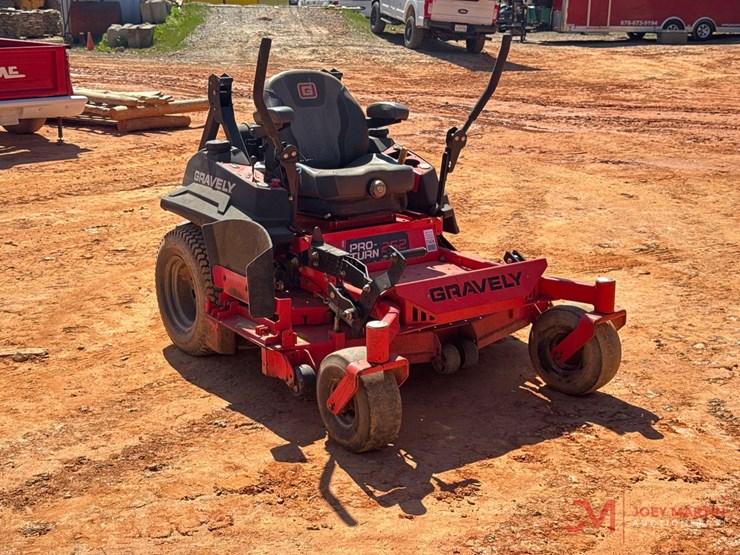 2018-gravely-proturn-52-image-1