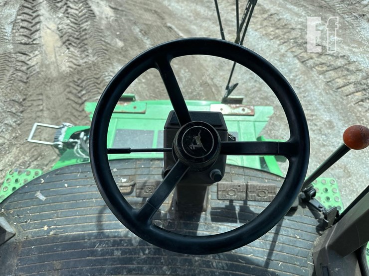2000-john-deere-9750-sts-image-19