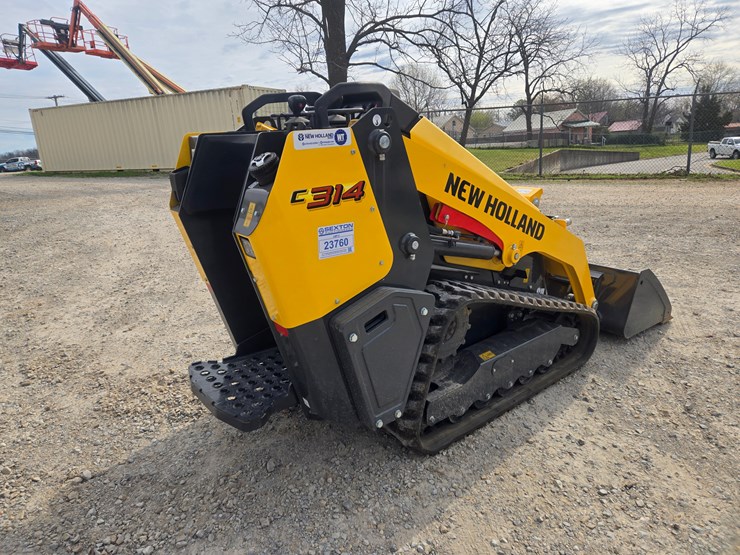 2023-new-holland-c314-image-12