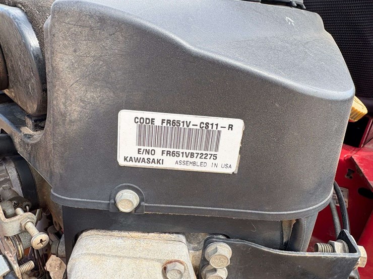 bigdog-48"-cut-zero-turn-mower-image-14