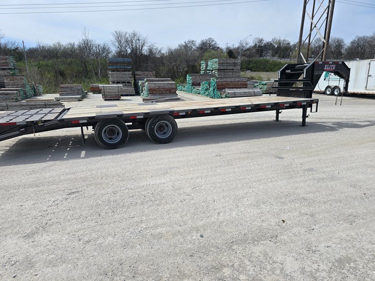 #22629-•-2023-elite-trailers-goosneck-trailer-image-16