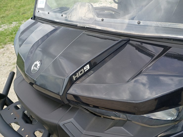 2022-can-am-defender-hd9-image-52