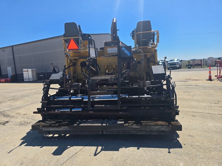 2006-caterpillar-ap-1000d-image-15