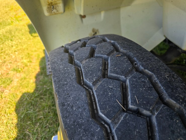 2008-international-durastar-4300-image-42