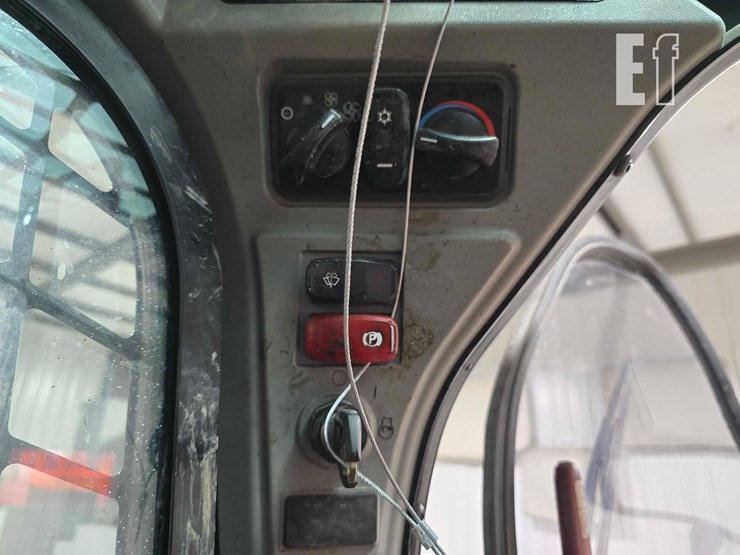 caterpillar-289d3-image-16