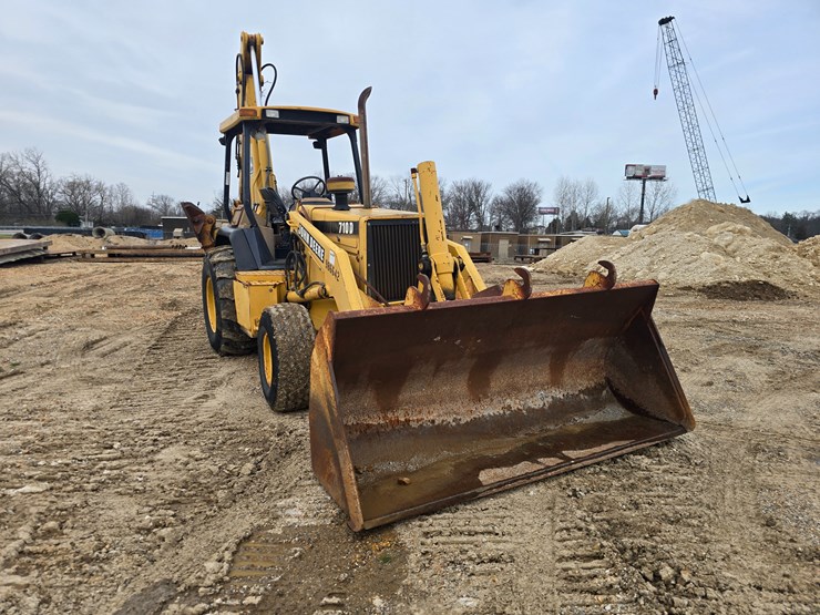 1993-deere-710d-image-23