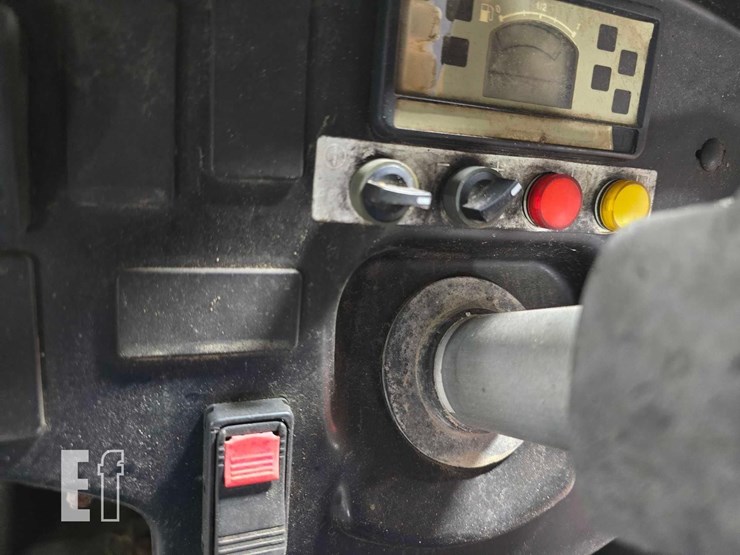 2011-dynapac-ca250d-ii-image-18