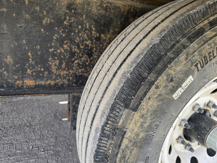 #22628-•-2005-bales-gooseneck-trailer-image-37