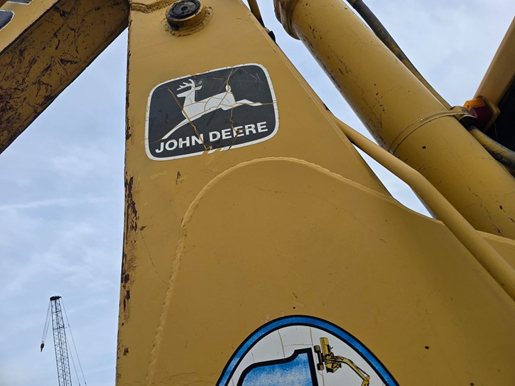 1993-deere-710d-image-47