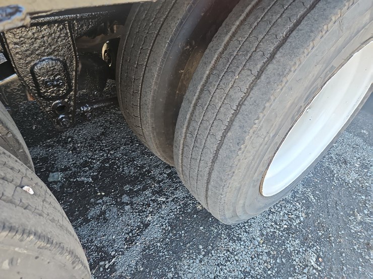 1991-great-dane-tri/a-step-deck-image-20