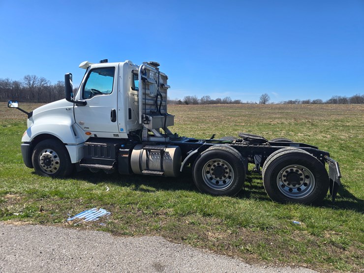 2019-international-lt-image-4