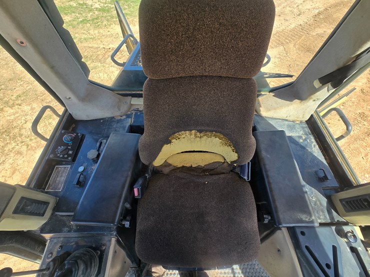 2001-caterpillar-953c-image-53