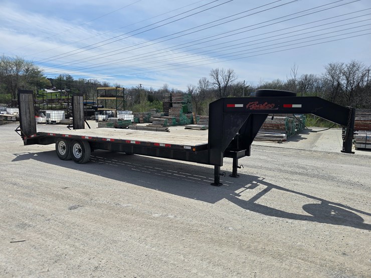 #22628-•-2005-bales-gooseneck-trailer-image-18