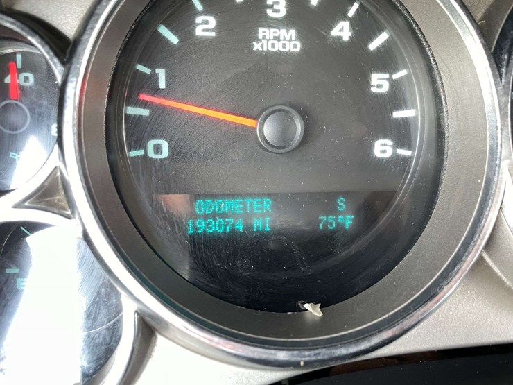 2009-chevrolet-silverado-1500-image-26