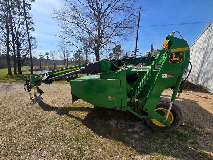john-deere-630-image-11