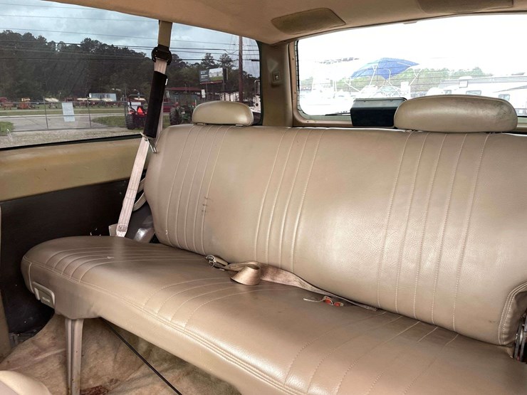 1997-chevrolet-tahoe-image-14