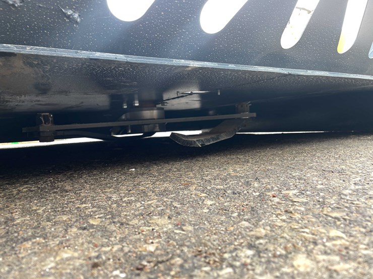 #7038-•-unused-handy-72"-skid-steer-brush-cutter-(o10)-image-11