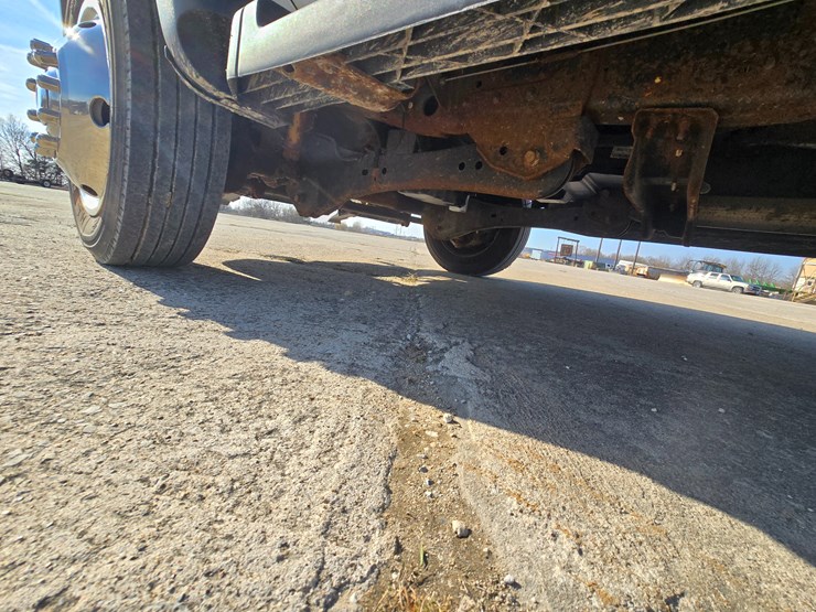 2016-ford-f550-image-71