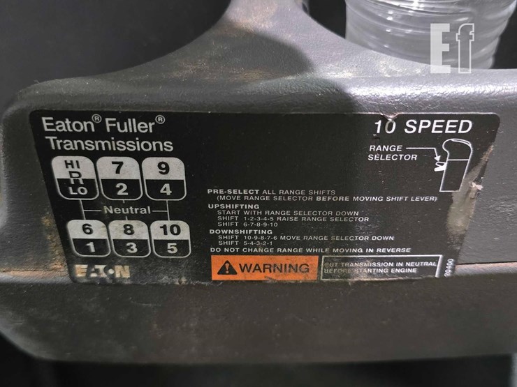 2017-international-prostar-image-16