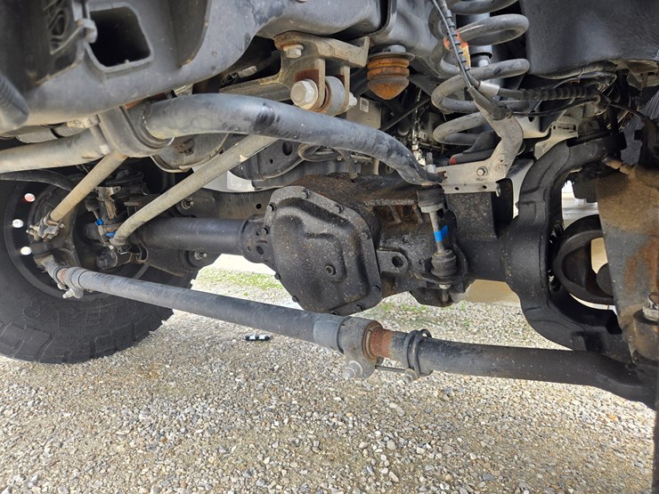 2020-ford-f550-image-116