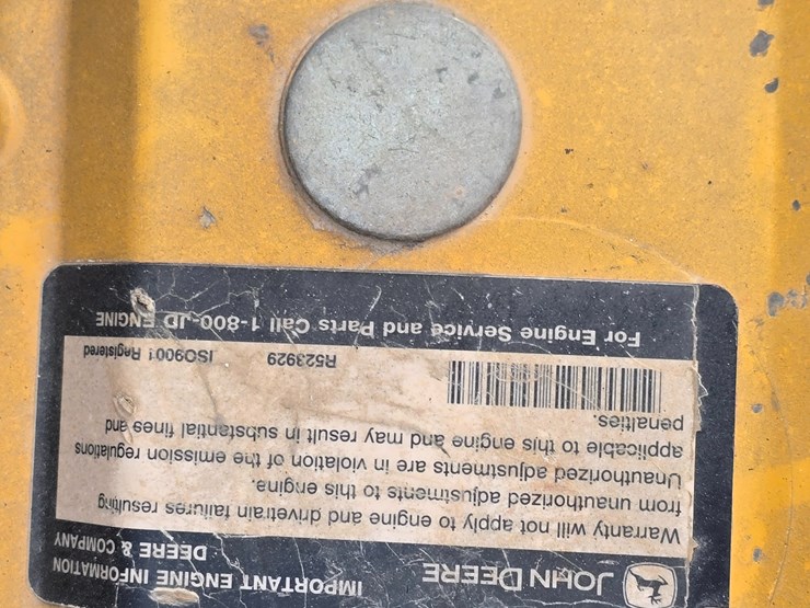 2013-deere-160g-lc-image-62