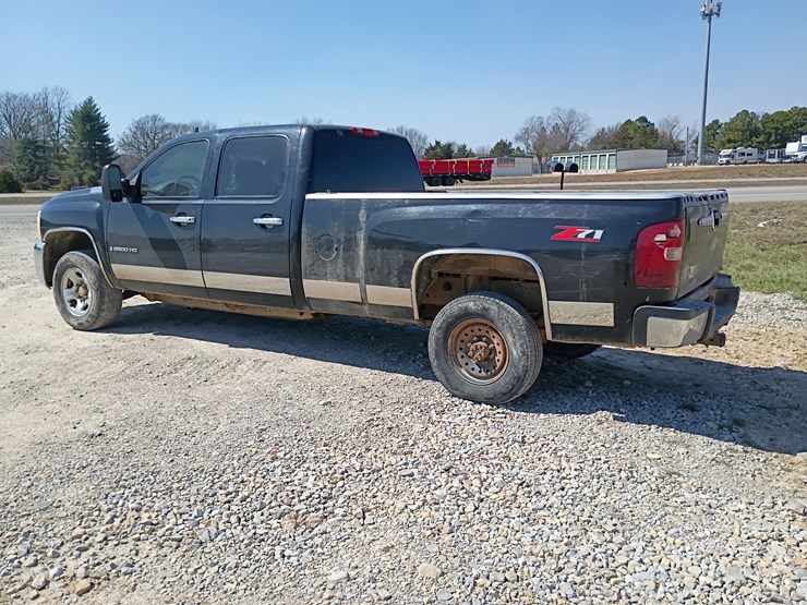 2007-chevrolet-silverado-2500-image-4