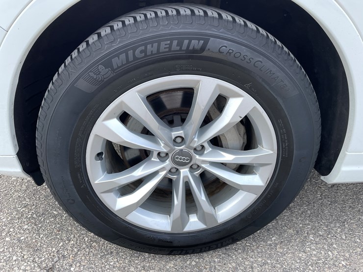 2018-audi-q7-image-17