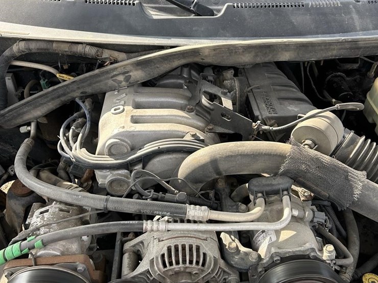 2001-dodge-ram-3500-image-26