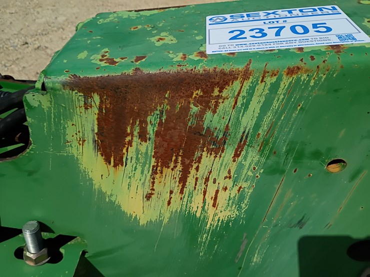 2013-john-deere-630-image-45