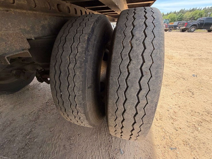 1999-fruehauf-32-image-23