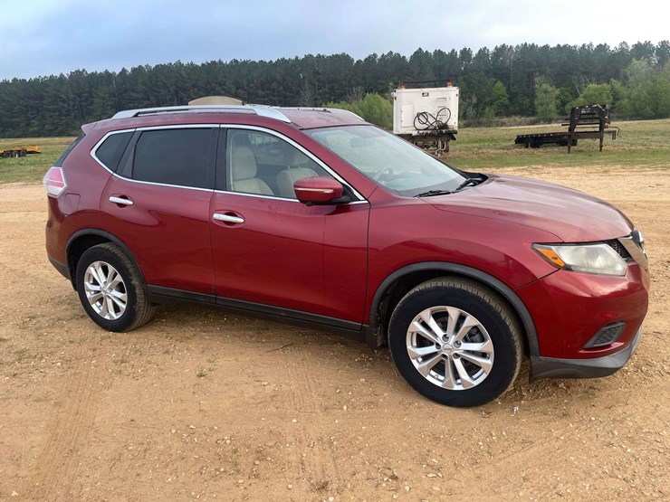 2015-nissan-rogue-image-4