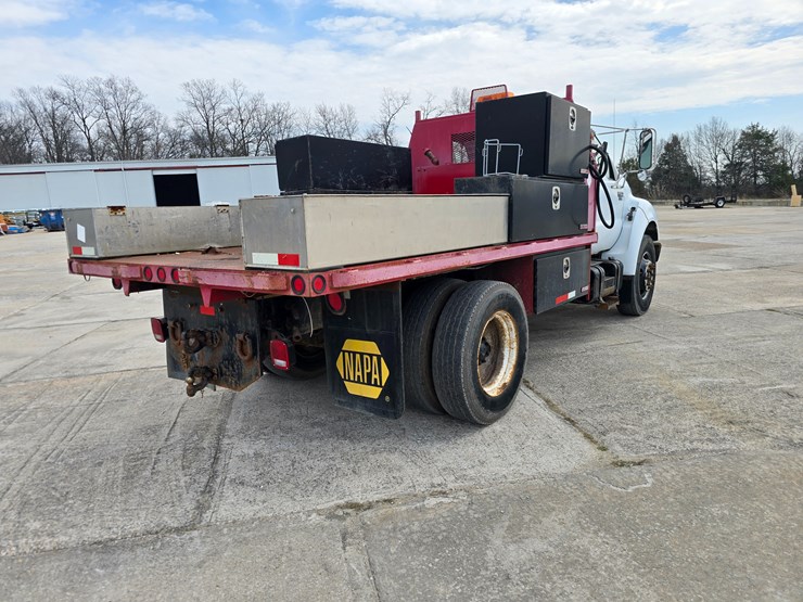 2000-ford-2000-image-10