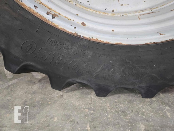 2016-case-ih-magnum-310-cvt-image-35