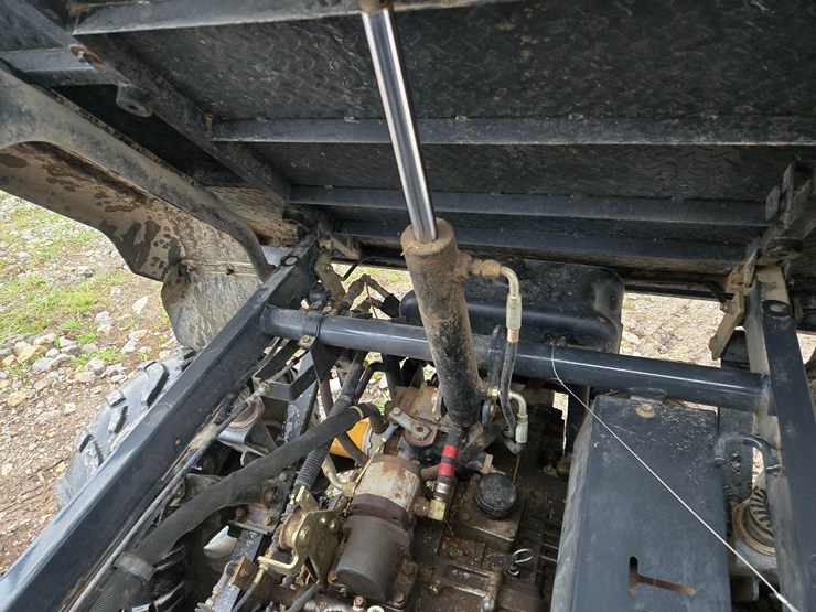 2006-kubota-rtv900-image-22