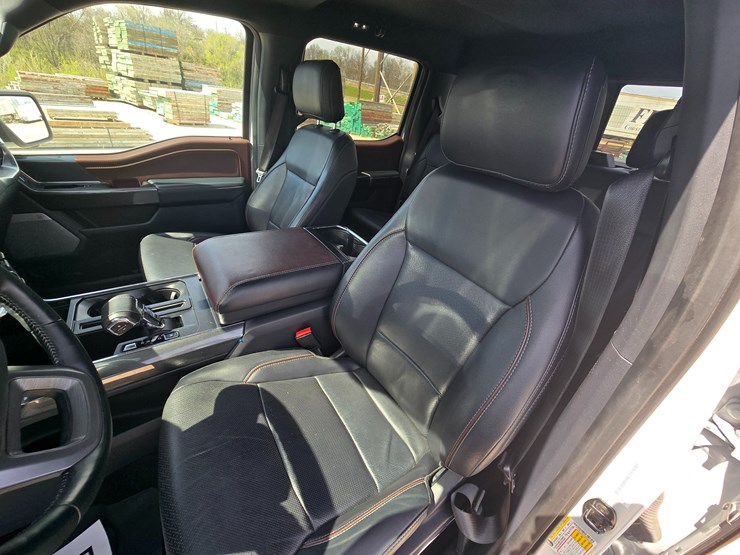 2022-ford-f150-image-30