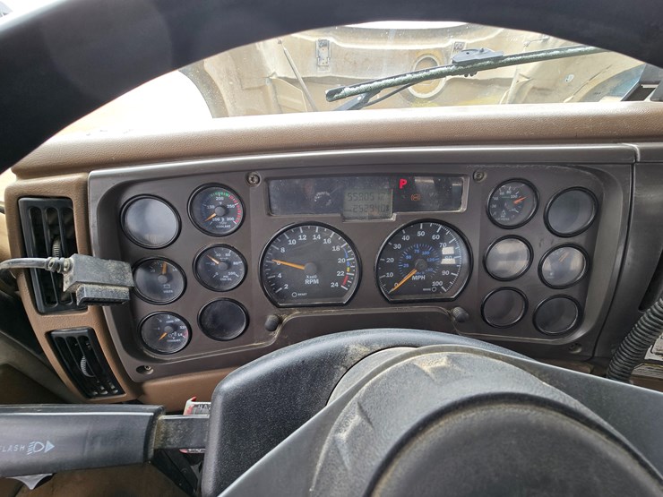 #22590-•-2007-mack-cv713-granite-roll-off-truck-image-55